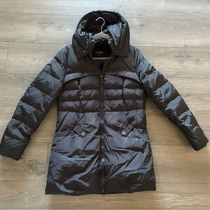 Valuker Women’s Black Puffer Coat With Hood - SIZE M